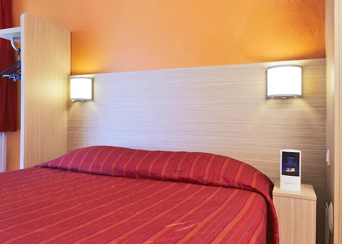 Hotel Premiere Classe Grenoble Nord 3*